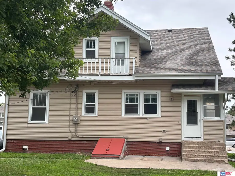 521 N 6th Street, Seward, NE 68434 - #2