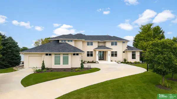 25016 Emile Circle, Waterloo, NE 68069
