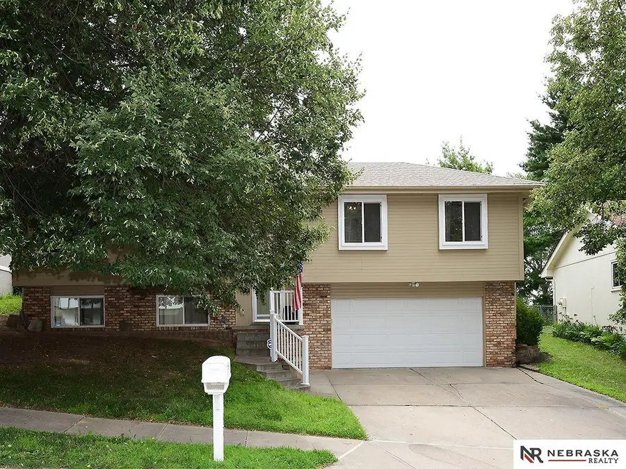 6317 N 112th Circle, Omaha, NE 68164 - #2