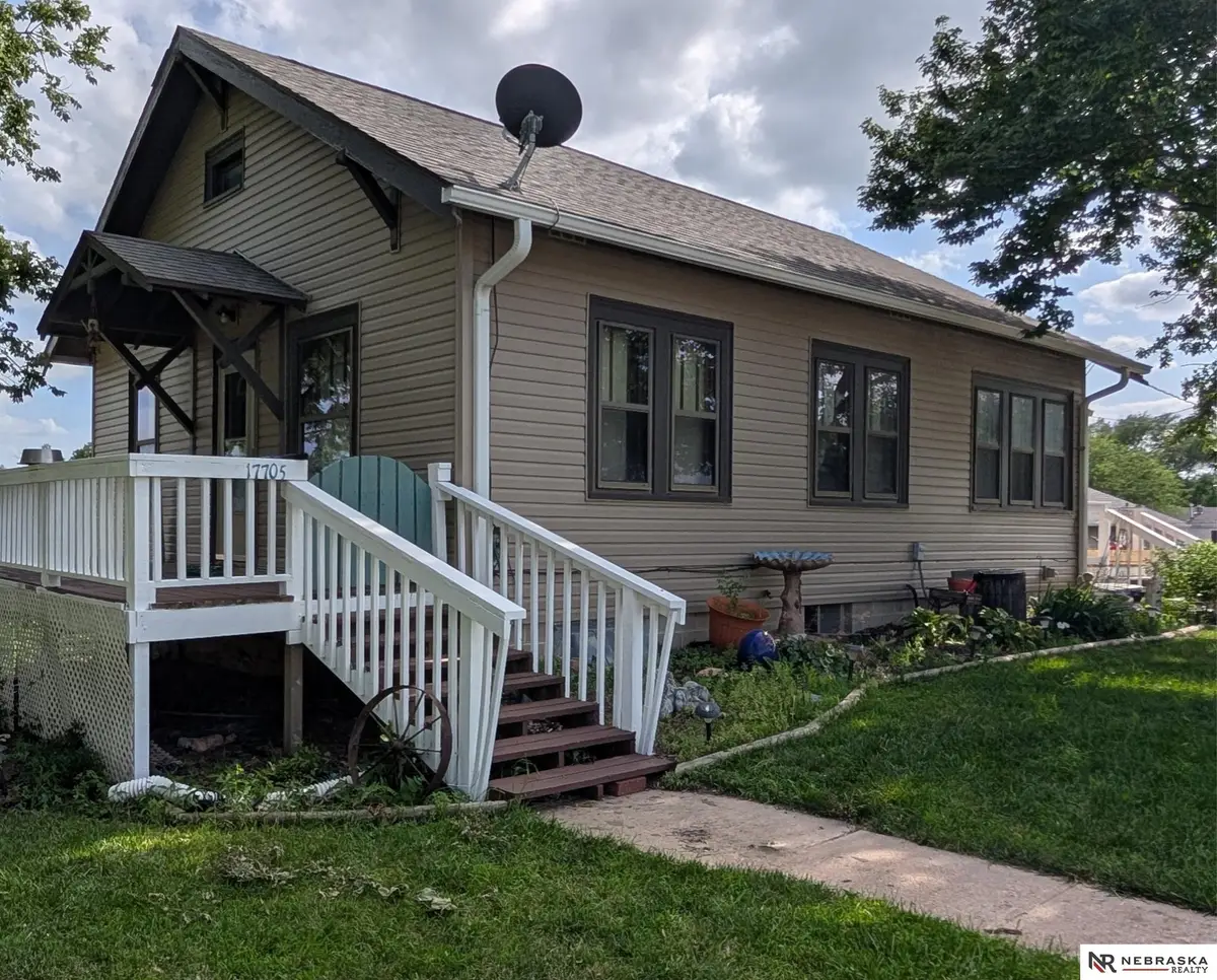 17705 SW 25th Street, Martell, NE 68404 - #1