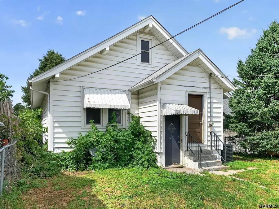 1507 Pasadena Avenue, Omaha, NE 68107 - #2