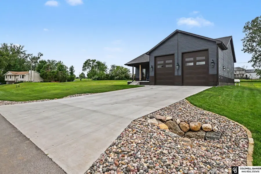 1929 Beaver Lake Boulevard, Plattsmouth, NE 68048 - #3