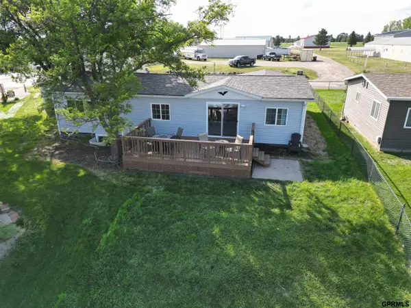 168 Lakeview Acres Dr. 14a, Johnson Lake, NE 68937