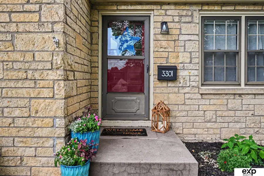 3301 S 17th Street, Lincoln, NE 68502 - #2