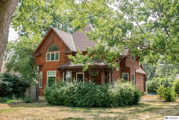 445 N 1st Street, Seward, NE 68434