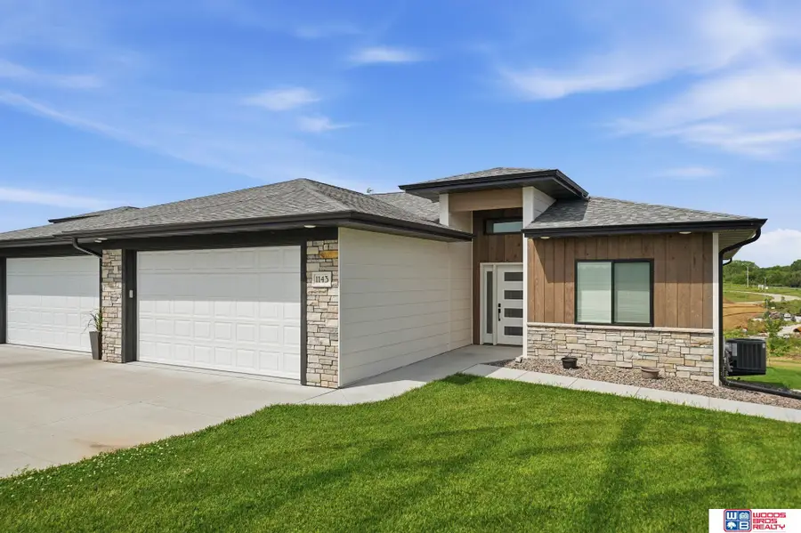 1143 Sand Hill Road, Louisville, NE 68037 - #2