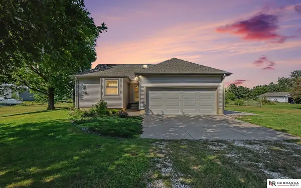 26202 Douglas Street, Waterloo, NE 68069