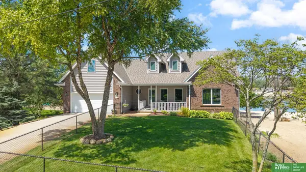 17310 Micky Drive, Bellevue, NE 68123