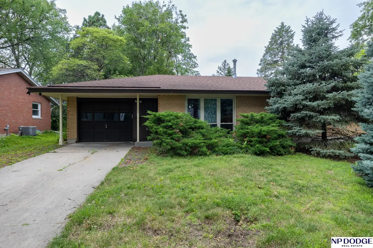 2409 S 36th Street, Lincoln, NE 68506 - #1