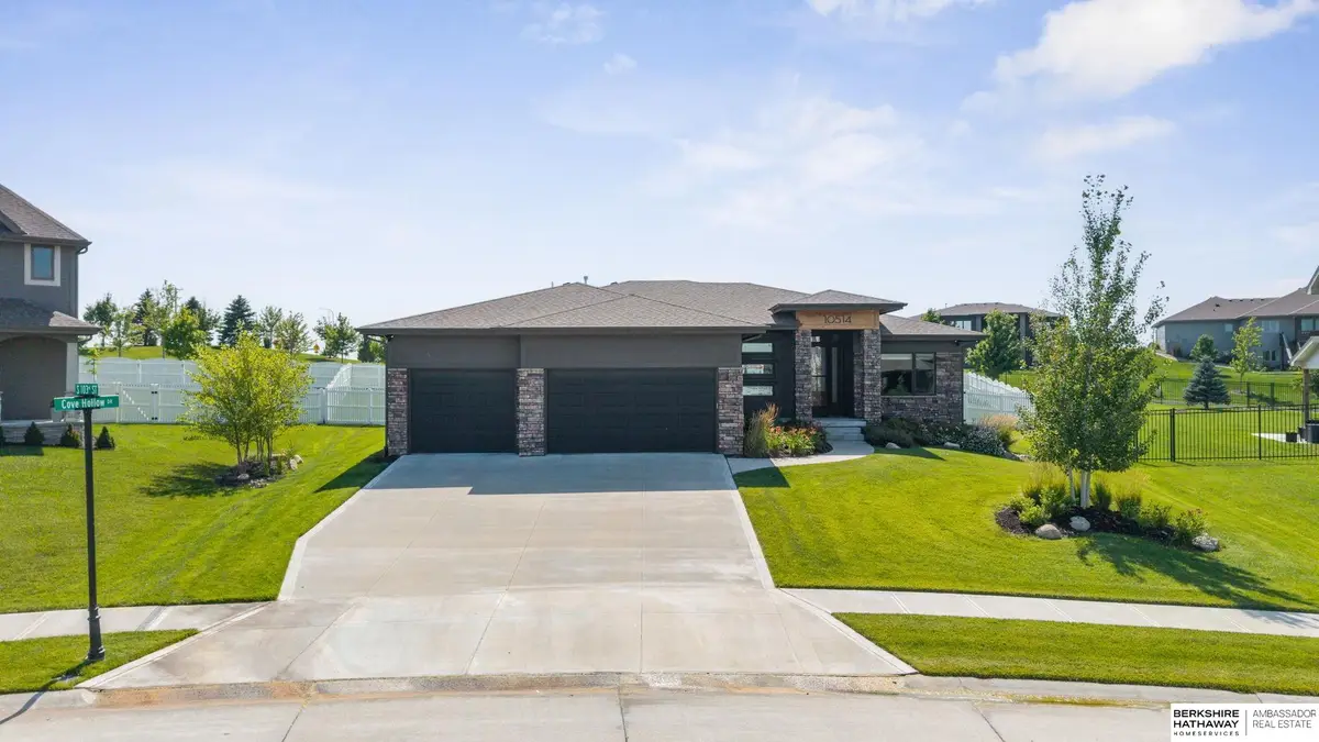 10514 S 103rd Street, Papillion, NE 68046 - #1
