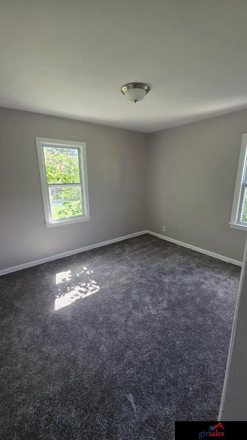 3747 N 38 Street, Omaha, NE 68111 - #2