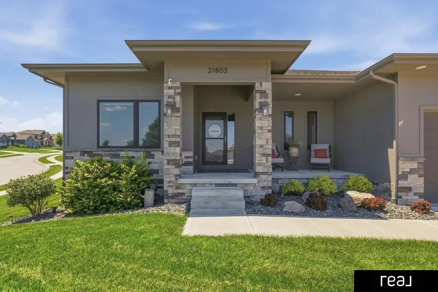 21803 I Street, Chicago, NE 68022 - #2