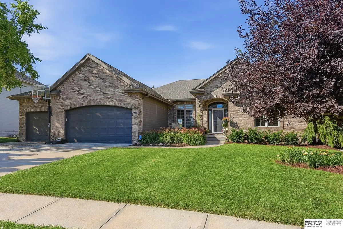 15339 Gilder Avenue, Bennington, NE 68007 - #1