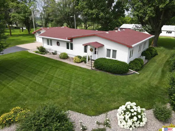 1755 280th Road, Seward, NE 68434
