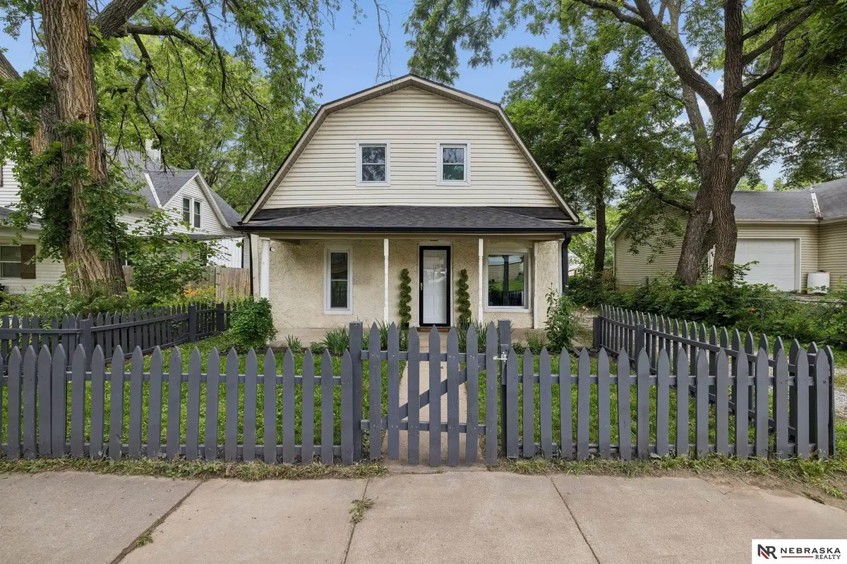 5210 Adams Street, Lincoln, NE 68504 - #1