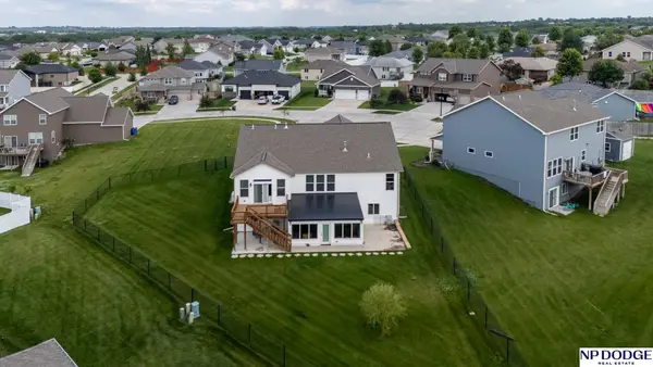 8928 Trader Court, Lincoln, NE 68507