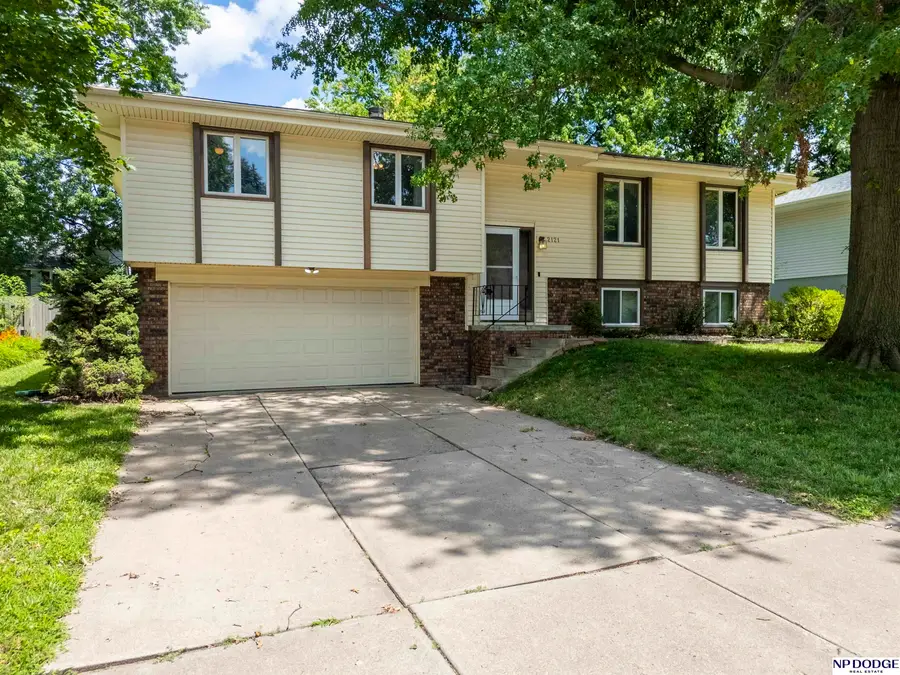 2121 N 129th Street, Omaha, NE 68164 - #2