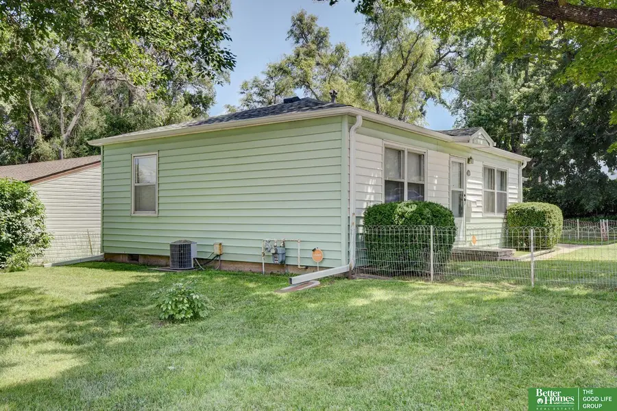 3501 S 67 Street, Omaha, NE 68106 - #2