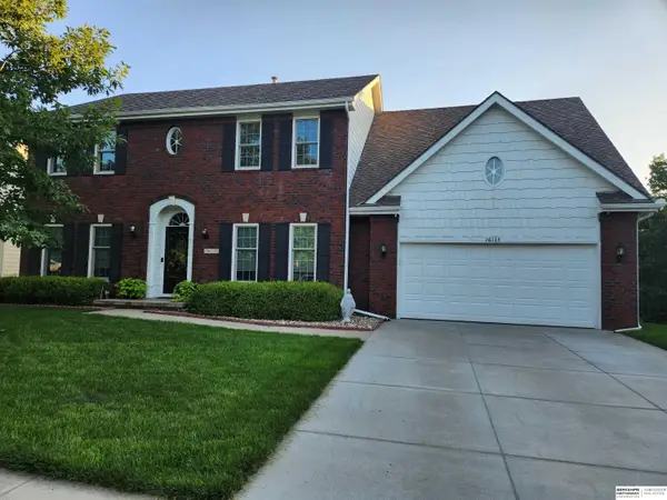16135 Dewey Street, Omaha, NE 68123