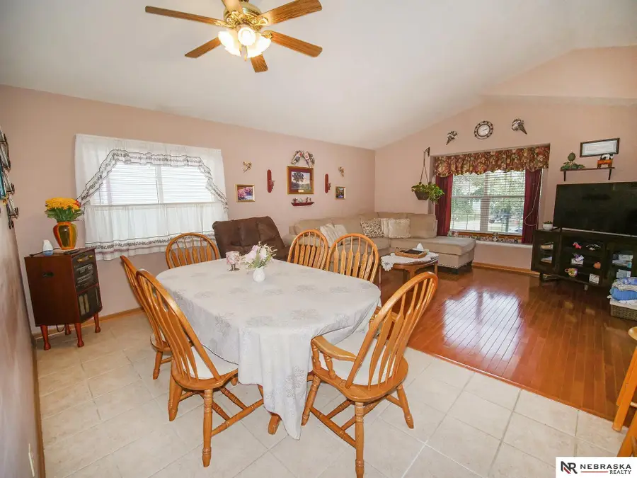 239 Irving Street, Lincoln, NE 68521 - #3