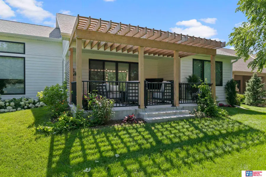 4505 Hawthorne Drive, Lincoln, NE 68516 - #3