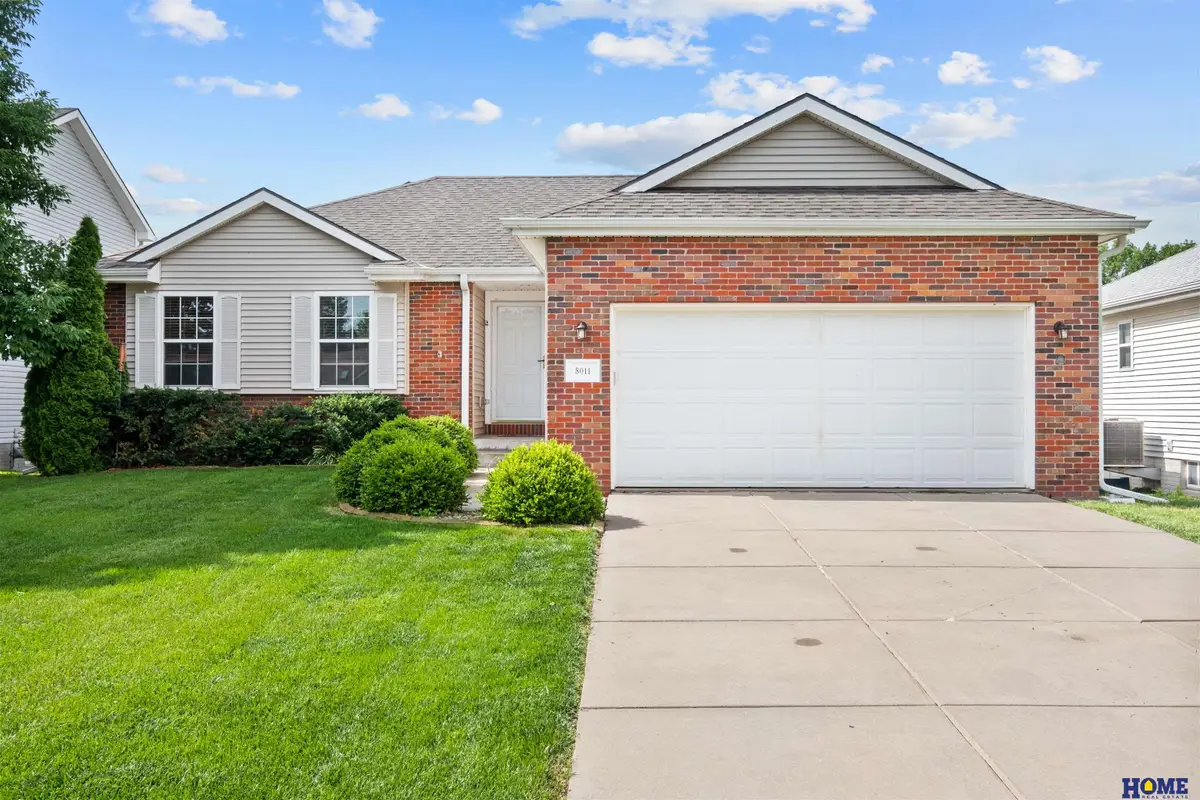 8011 Creek View Court, Lincoln, NE 68516 - #1