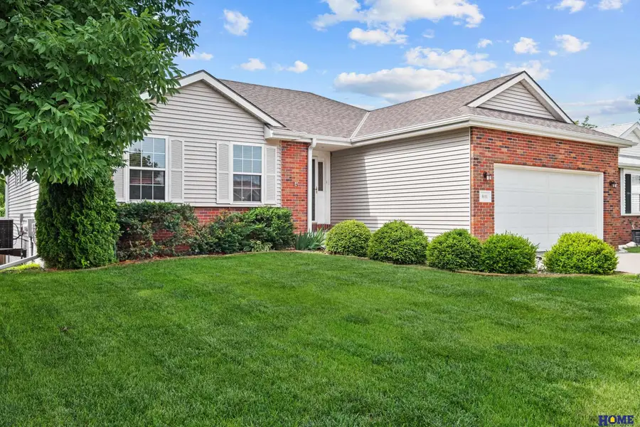 8011 Creek View Court, Lincoln, NE 68516 - #2