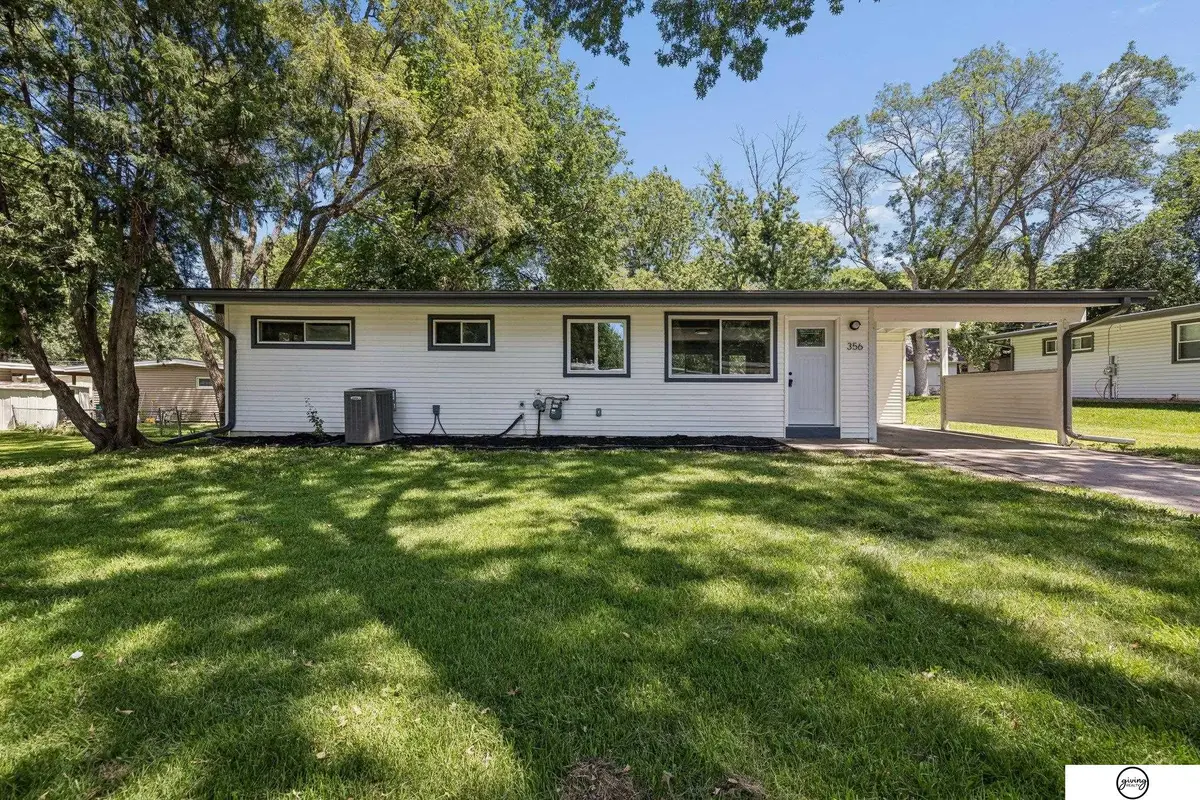 356 Prestwick Road, Lincoln, NE 68505 - #1