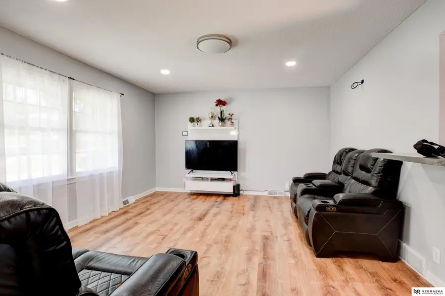 9411 Manderson Street, Omaha, NE 68134 - #2