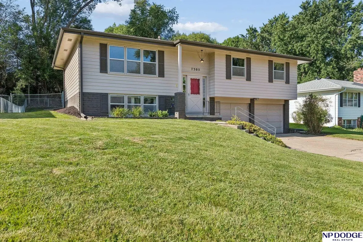 7305 Washington Street, Ralston, NE 68127 - #1