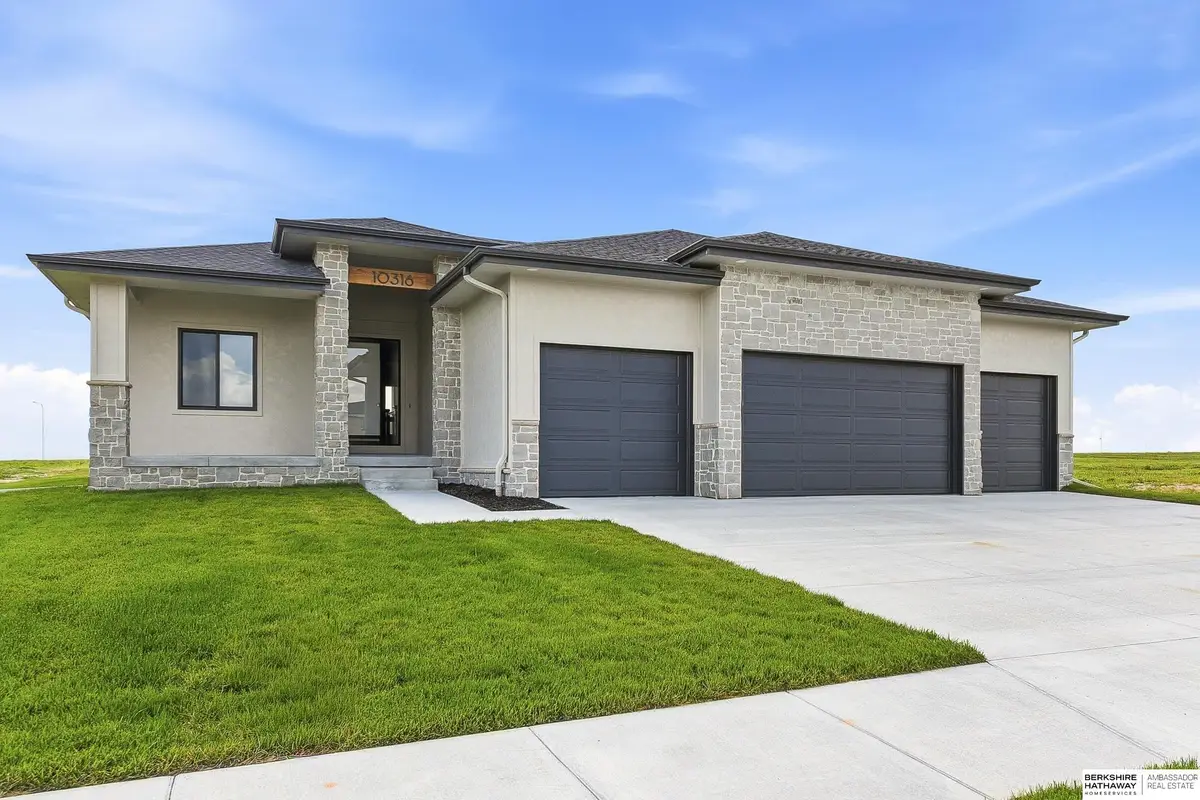 10316 S 212th Street, Gretna, NE 68028 - #1
