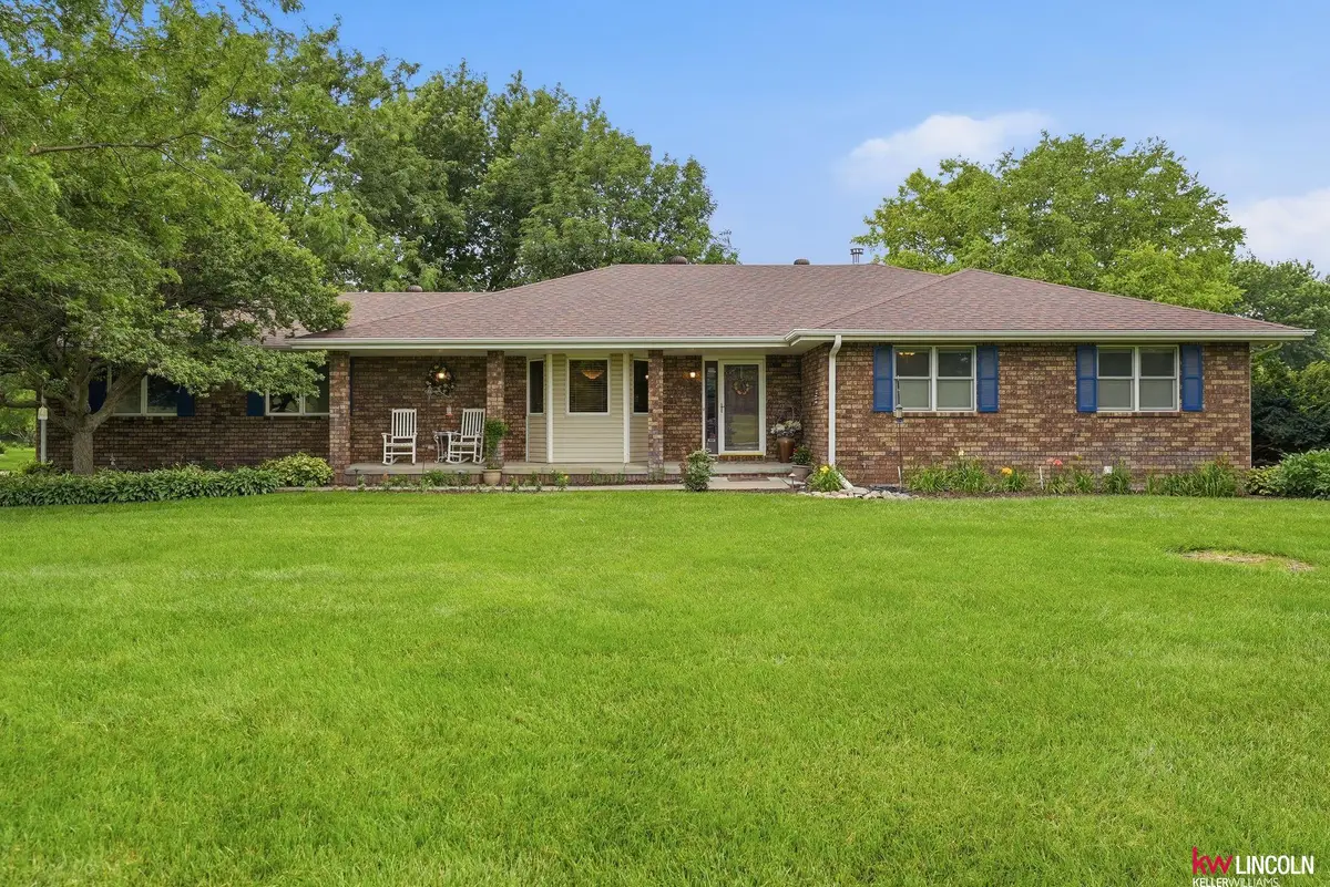 9220 Leighton Avenue, Lincoln, NE 68507 - #1