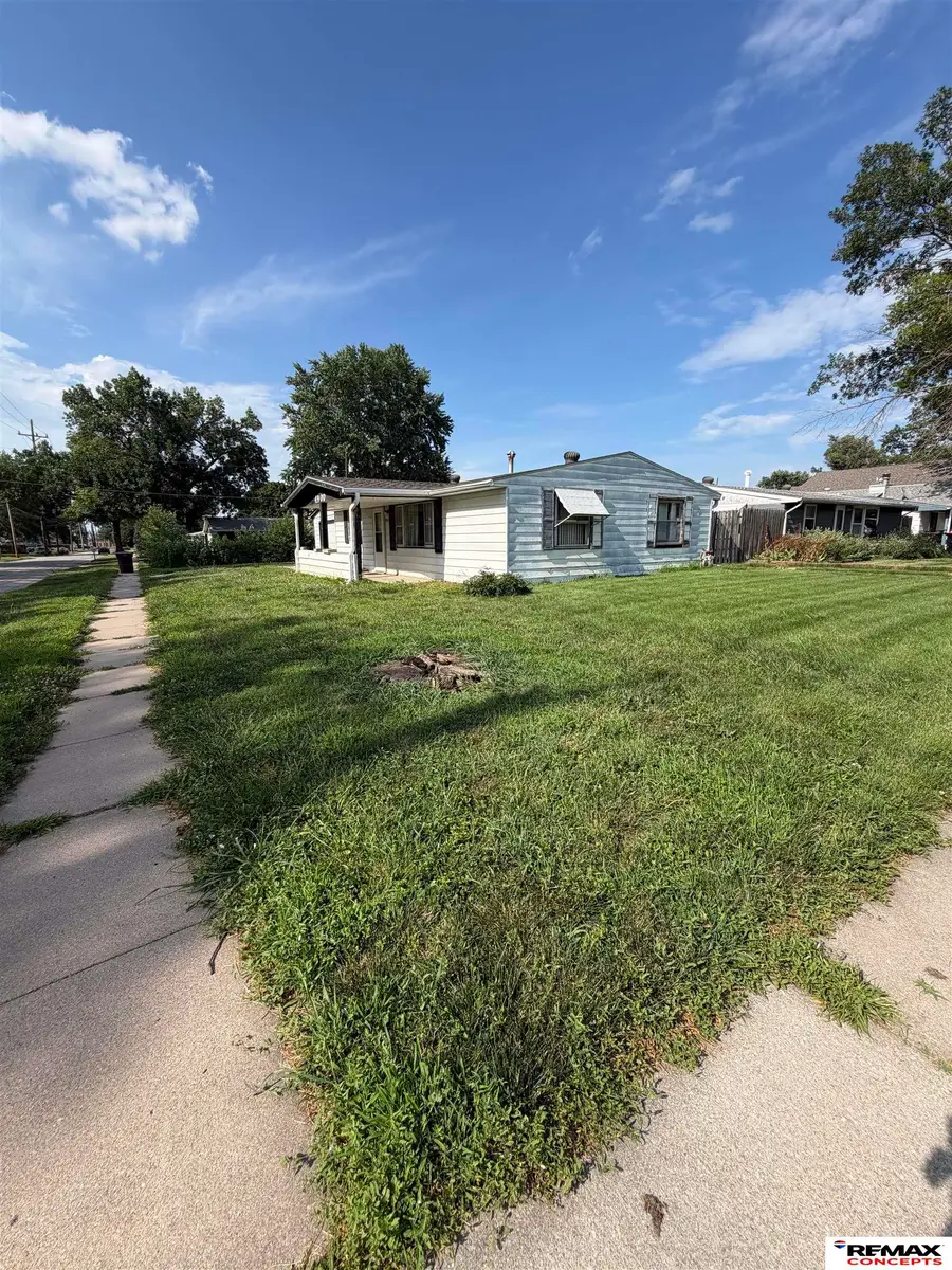 4900 N 71st Street, Lincoln, NE 68507 - #3