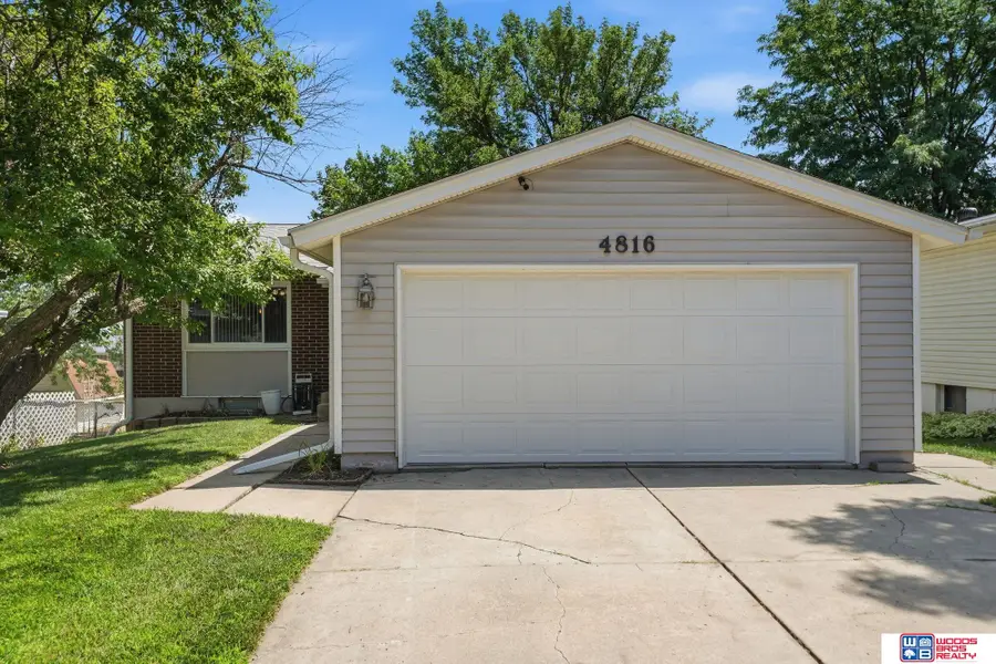 4816 Grassridge Road, Lincoln, NE 68512 - #2