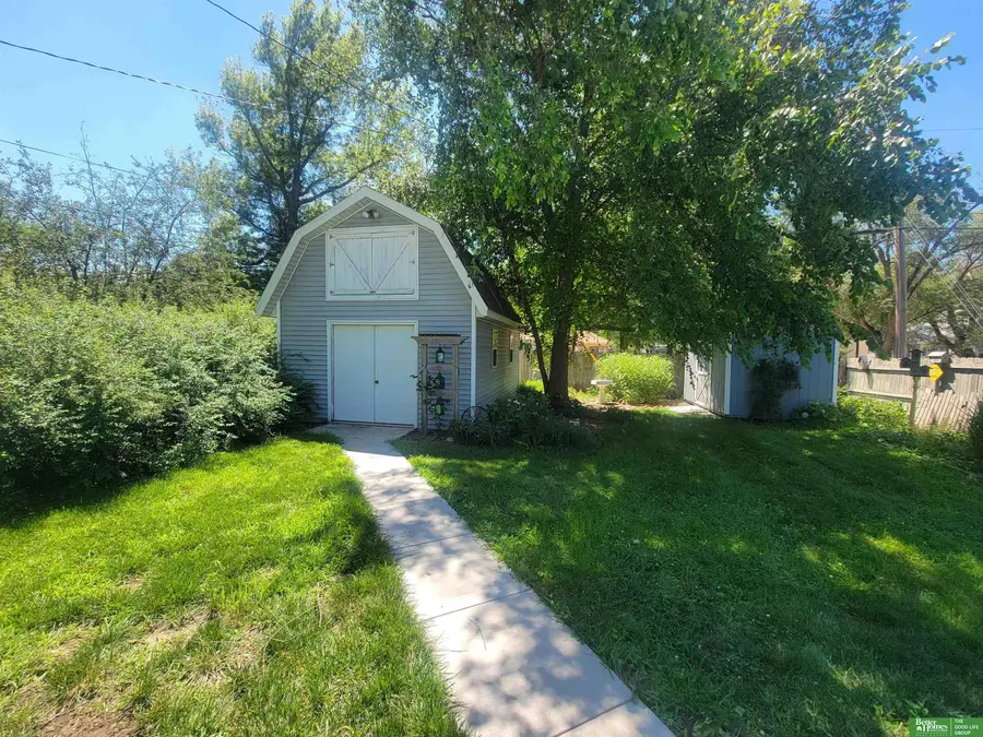 1331 N Kiplinger Avenue, York, NE 68467 - #2