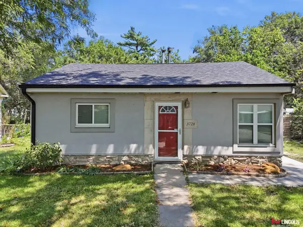 3728 Saint Paul Avenue, Lincoln, NE 68504