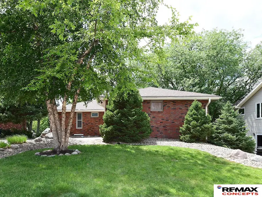 5011 S 67th Street, Lincoln, NE 68516 - #3