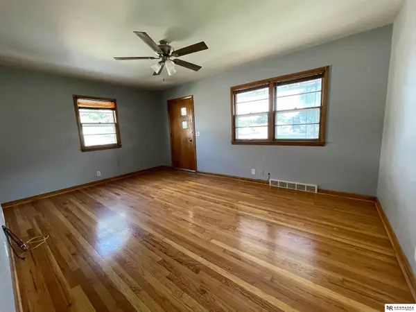 3520 Hascall Street, Omaha, NE 68105-9999