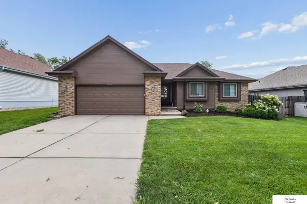 5429 S 56 Street, Omaha, NE 68117
