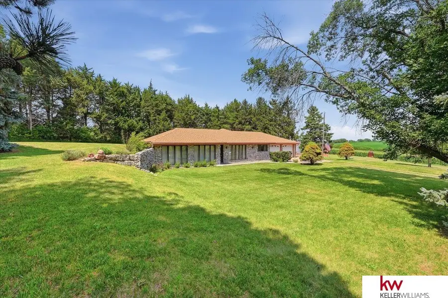11006 Mill Road, Louisville, NE 68037 - #2