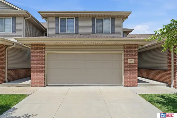 3912 Pablo Lane, Lincoln, NE 68516