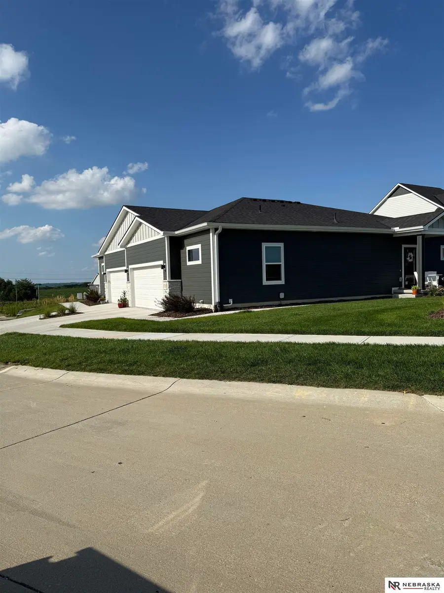4568 Schilling Court, Bellevue, NE 68133 - #3
