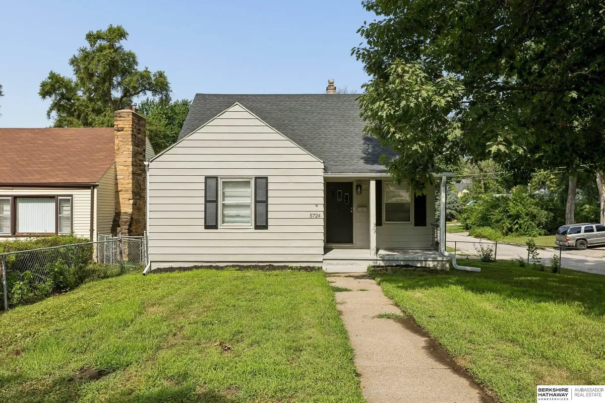 5724 Fontenelle Boulevard, Omaha, NE 68111 - #1