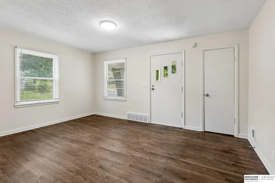 5724 Fontenelle Boulevard, Omaha, NE 68111 - #3
