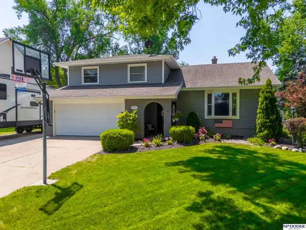 13507 Glenn Street, Papillion, NE 68138