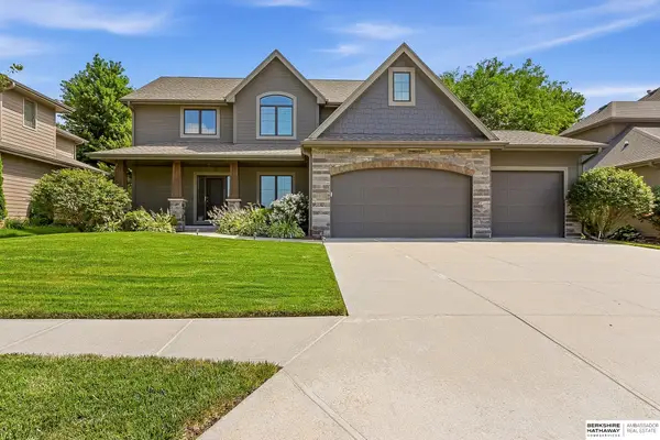 19511 Harney Street, Omaha, NE 68022