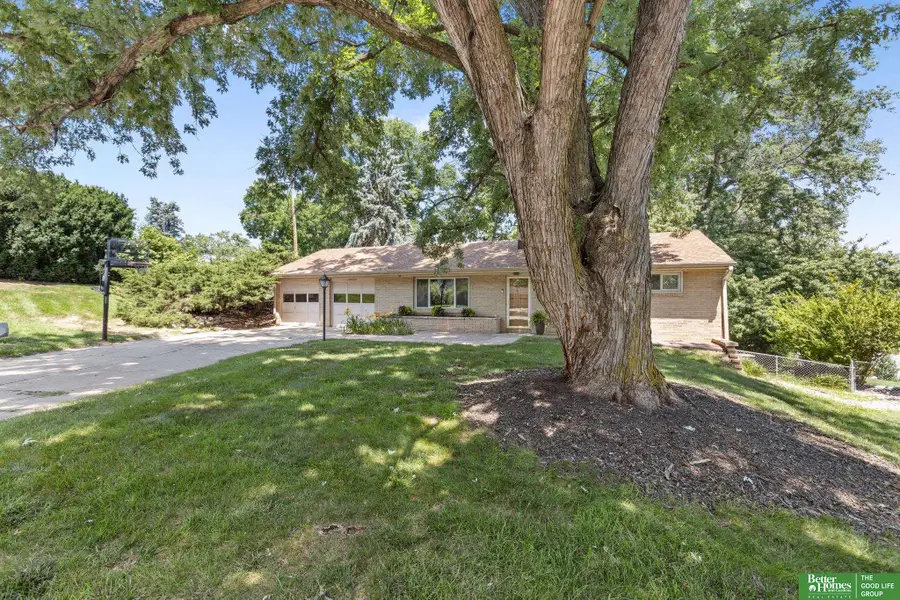 10472 Wright Circle, Omaha, NE 68124 - #2