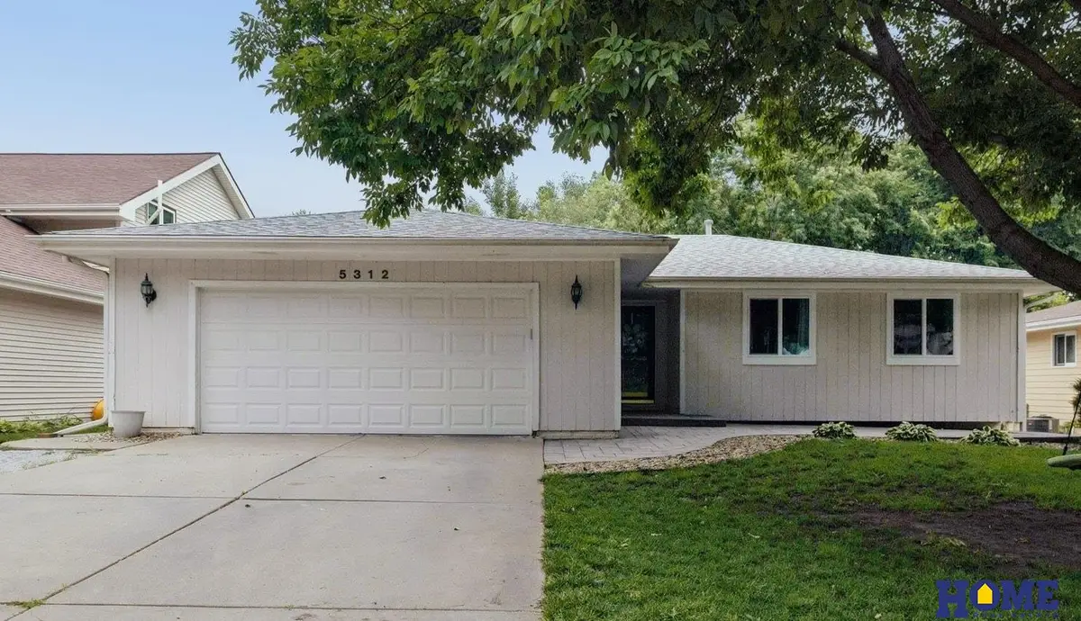 5312 London Road, Lincoln, NE 68516 - #1