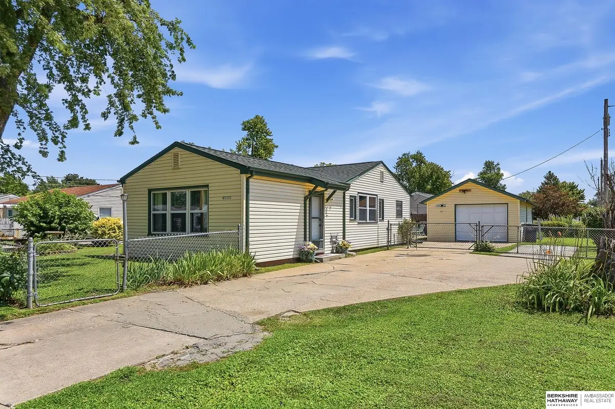4109 Savage Street, Council Bluffs, IA 51501 - #1