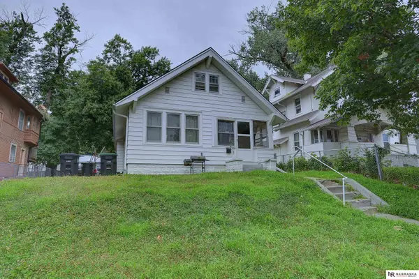 2808 N 45th Street, Omaha, NE 68104